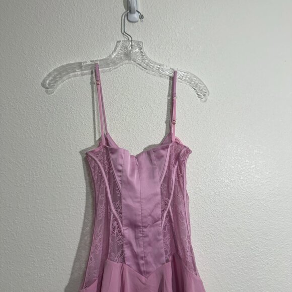 NEW OH POLLY Anniken Lace Handkerchief Hem Mini Dress in Baby Pink Size 8 - Picture 10 of 10